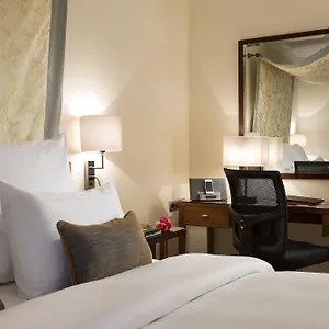 4* فندق وارويك - قصر غراند